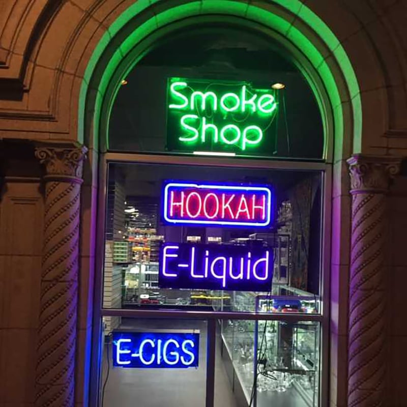 smoke_shop_signs-1706500847